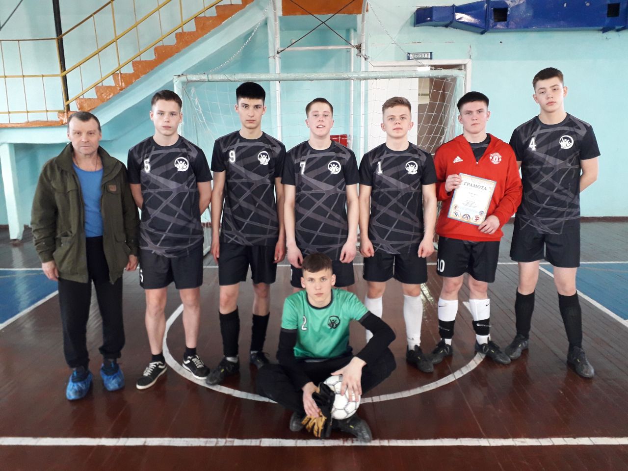 Воспитанники Орловского СУВУ заняли 3 место в соревнованиях по мини-футболу