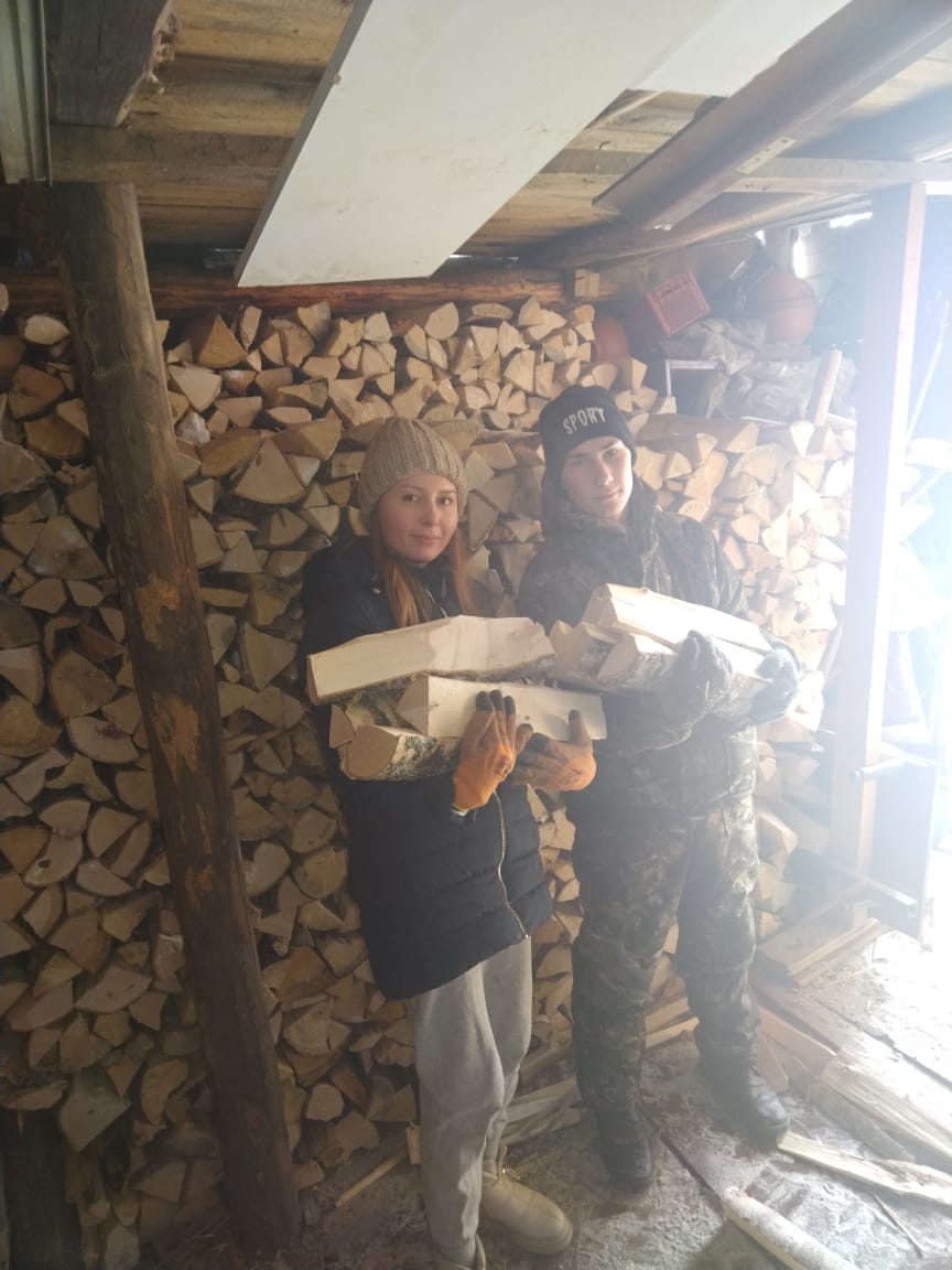 f6ea4a52-8029-4e06-b4d9-284ec2466695