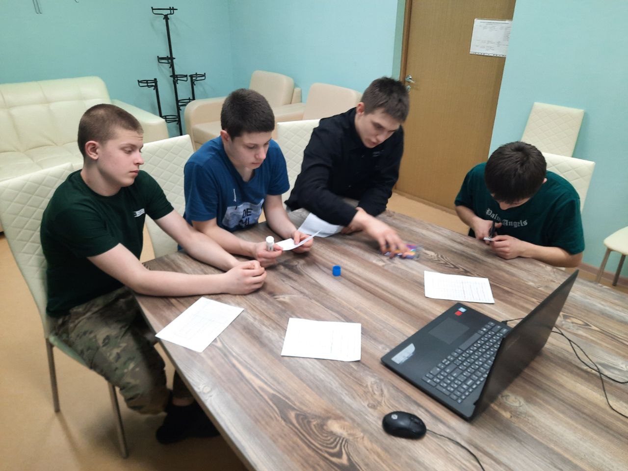 photo_2025-03-04_16-56-21