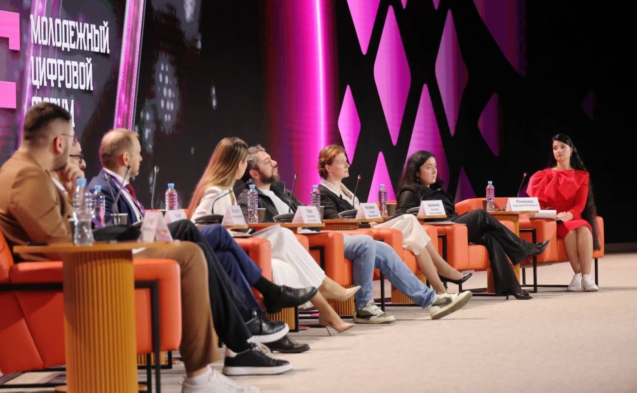 884dc1976833d37fd42c_2000x