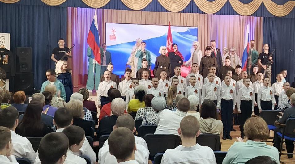 Ветераны Орловского района посетили концерт в Орловском СУВУ