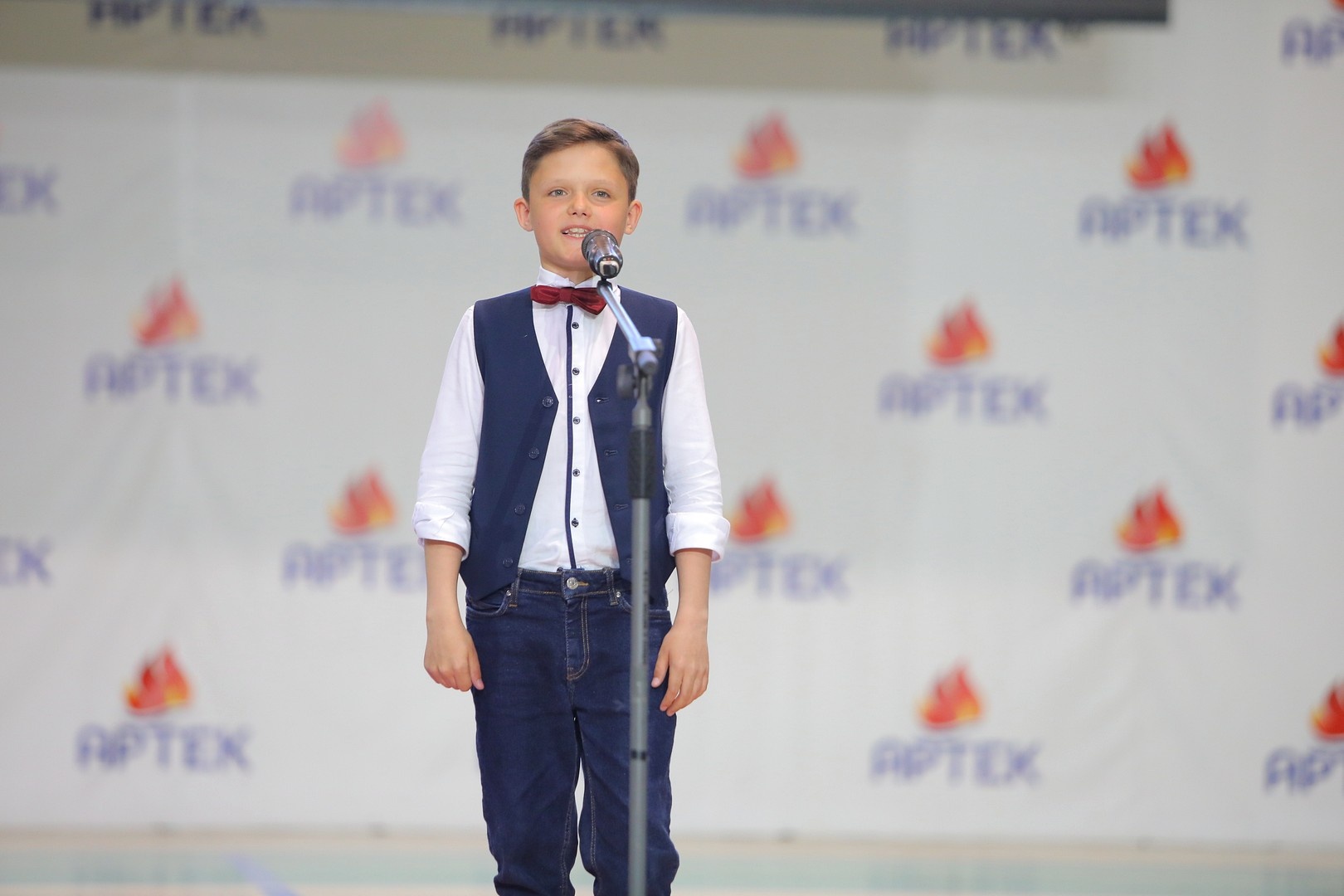 bdaae84689477280256d_2000x