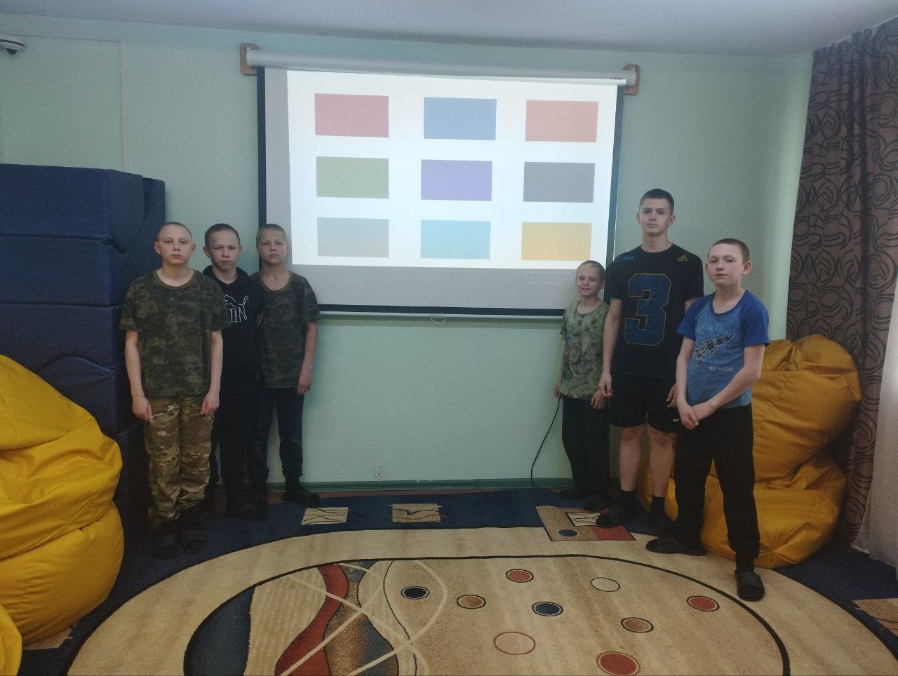 Очередное занятия в школе «Юный медиатор»