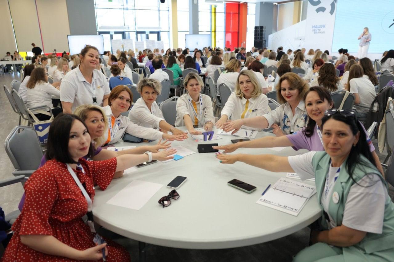 6c218ff2305eef2691c8_2000x