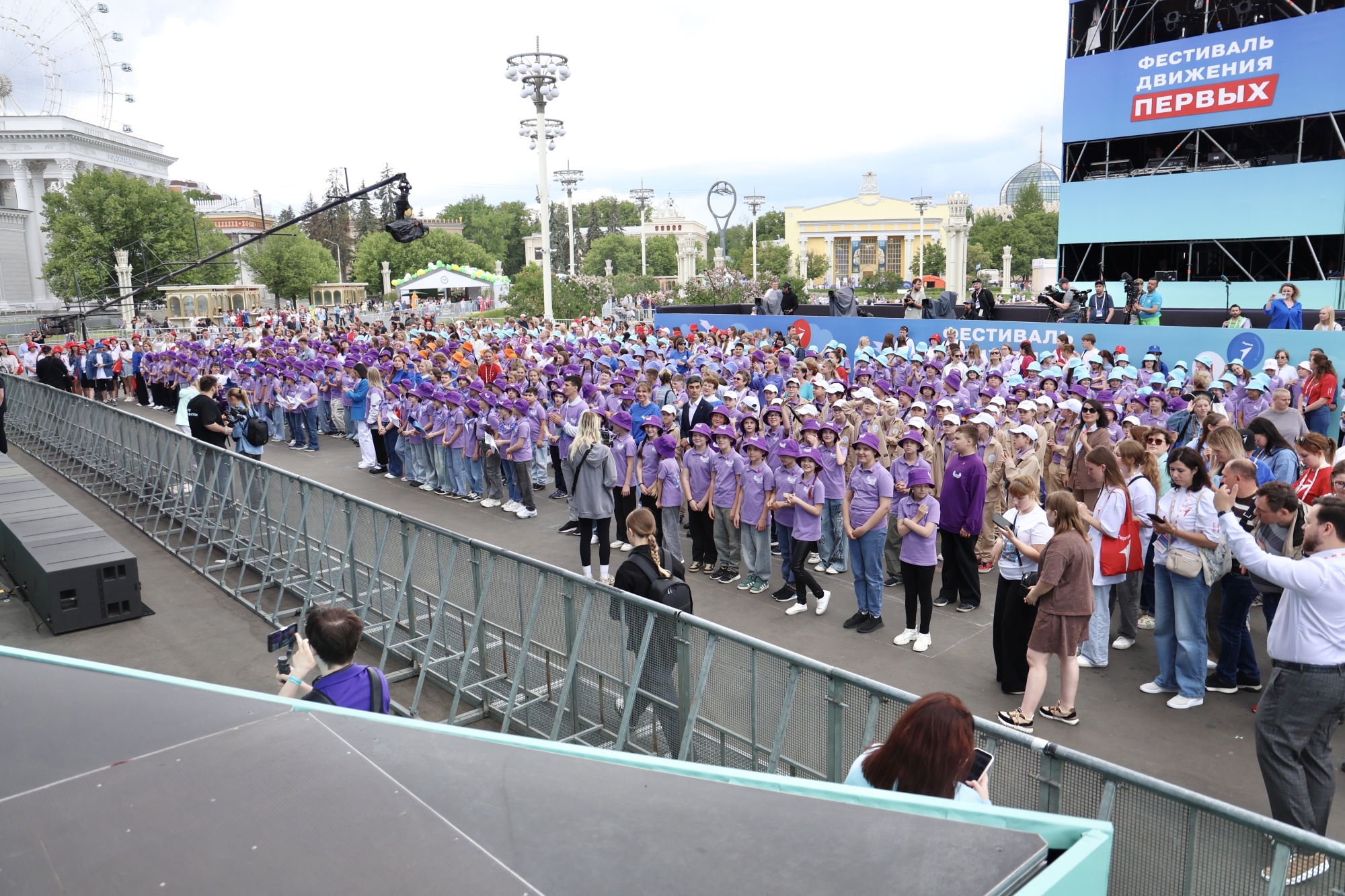 89868f7c30499e32c799_2000x