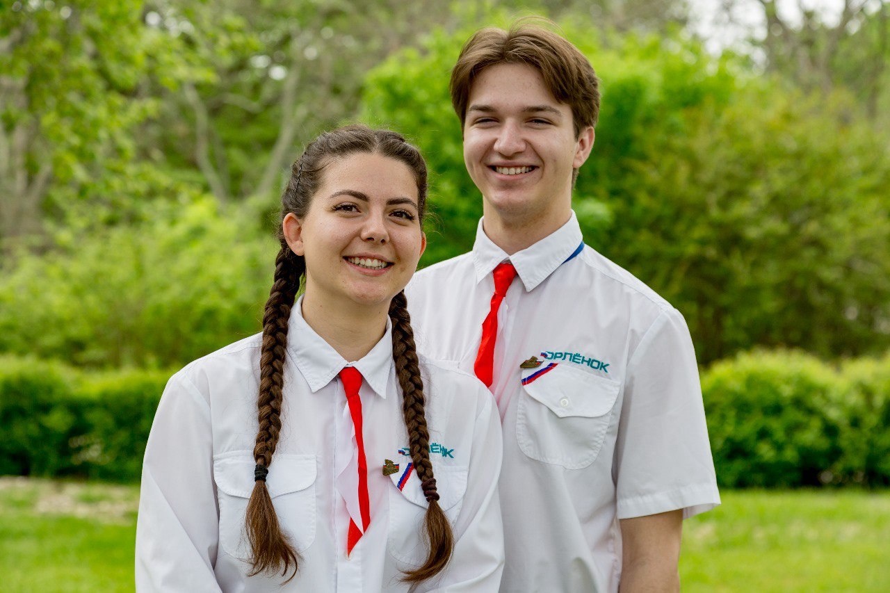 aa7724963f145f325059_2000x