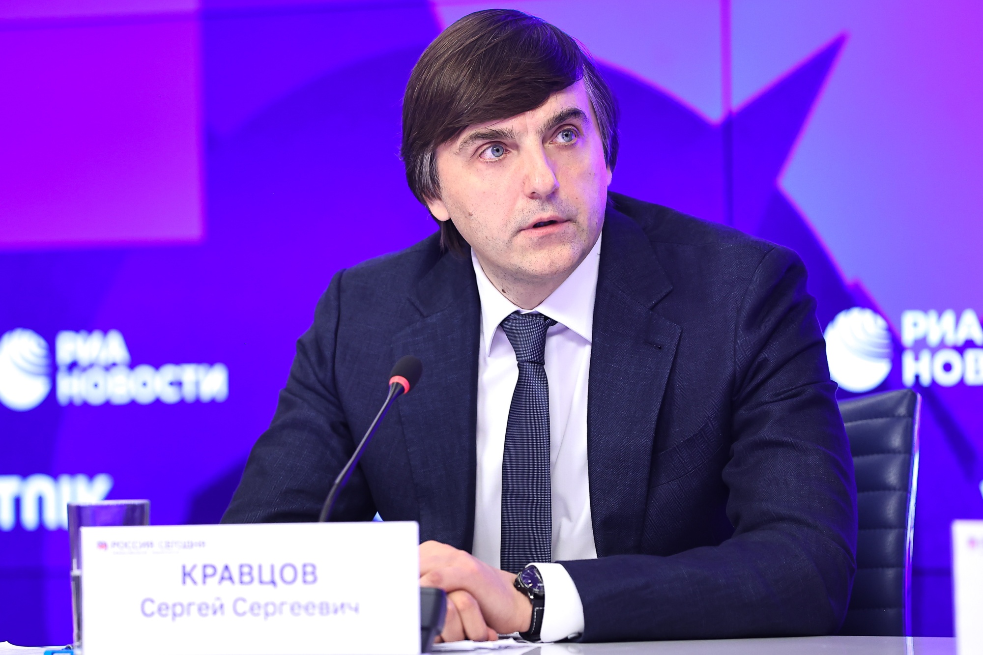 6f465ca23290fb113d33_2000x