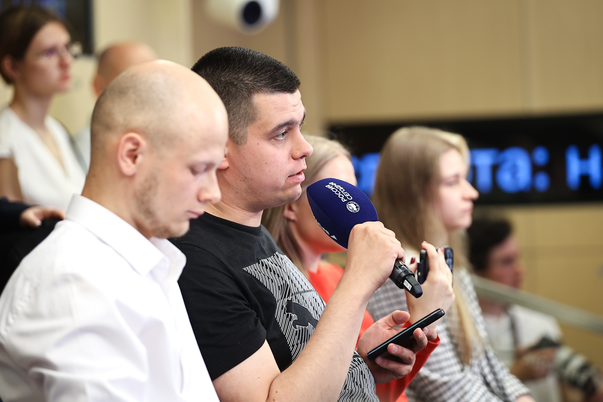 a88bf53646c464d1943c_2000x