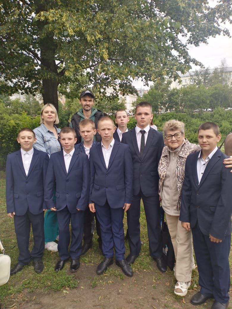 Открытие закладного камня в честь Альберта Лиханова