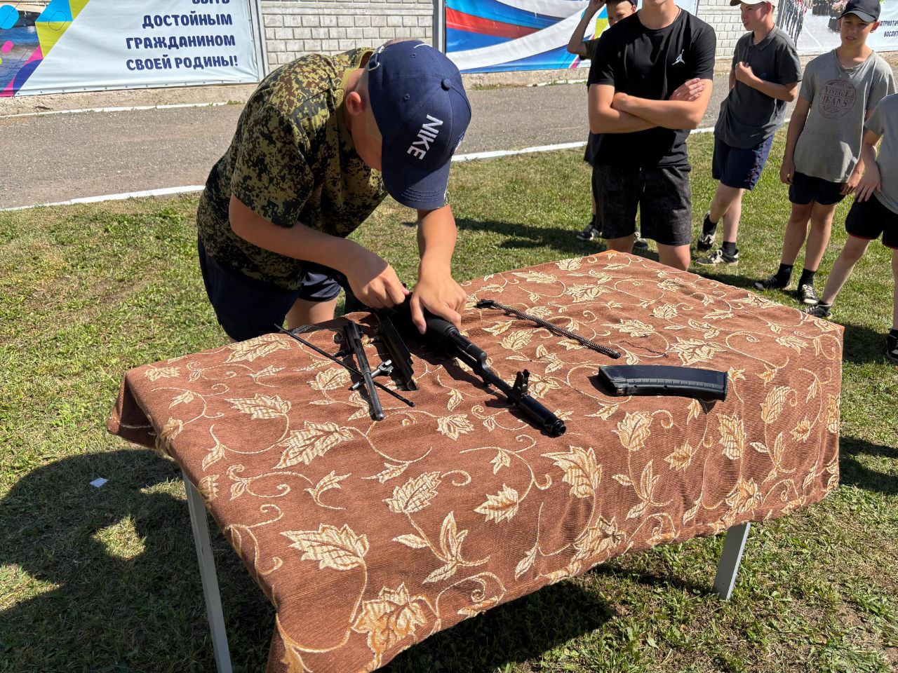 Морской дух, спорт и традиции: в Орловском СУВУ отметили День ВМФ