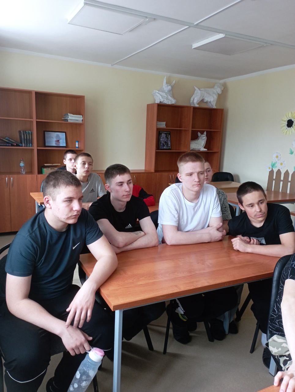 photo_5348390987388547978_y