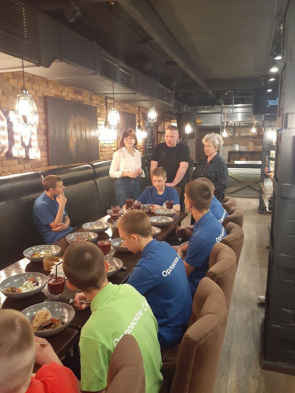 photo_5352950743713312362_y photo_5352950743713312362_y