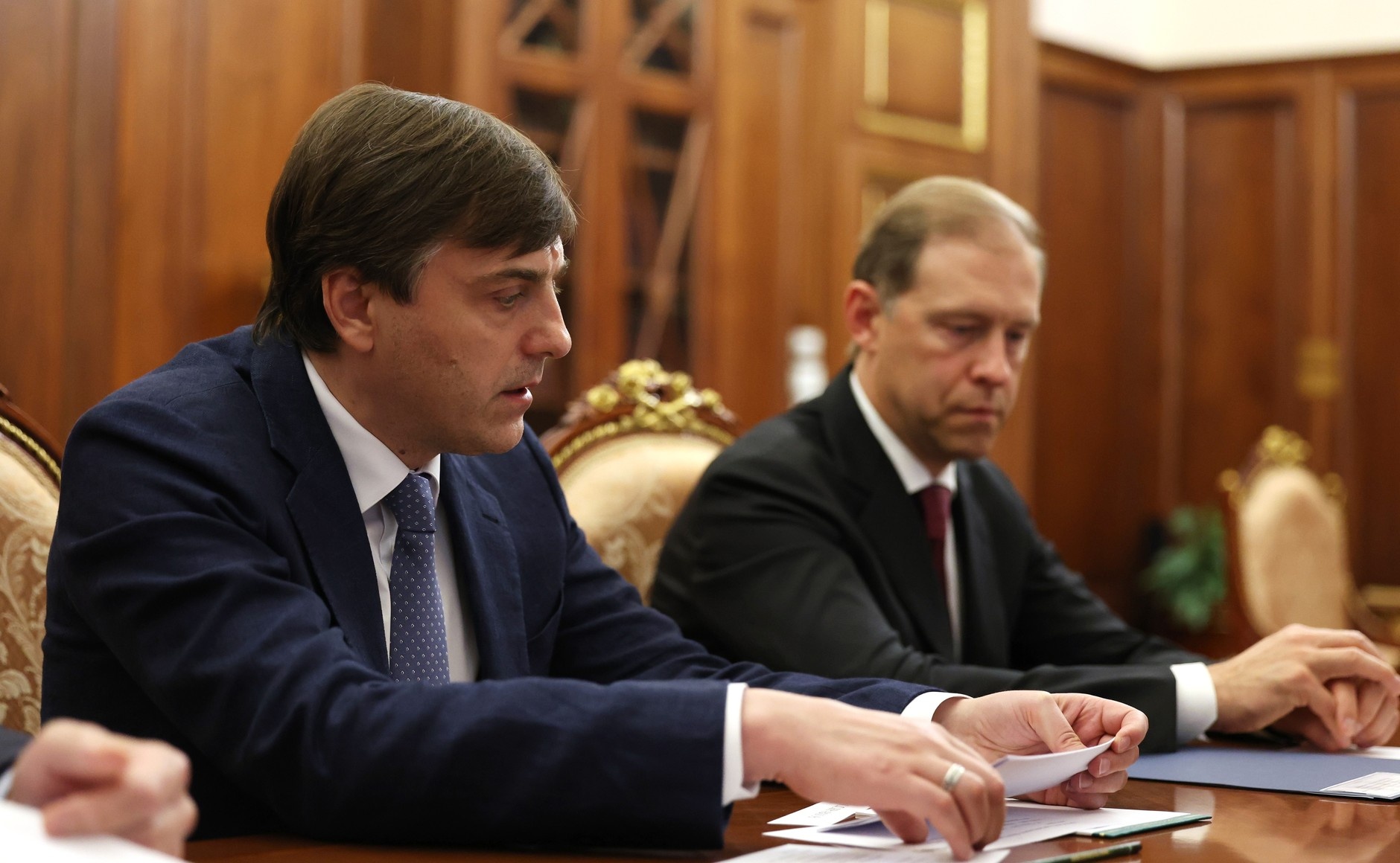 375fc72a1eaf553b419f_2000x