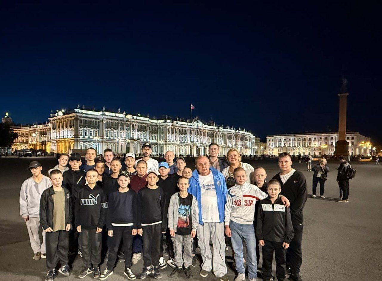 3f2249ec-f88e-4ad9-99f1-26caa3722f17 3f2249ec-f88e-4ad9-99f1-26caa3722f17