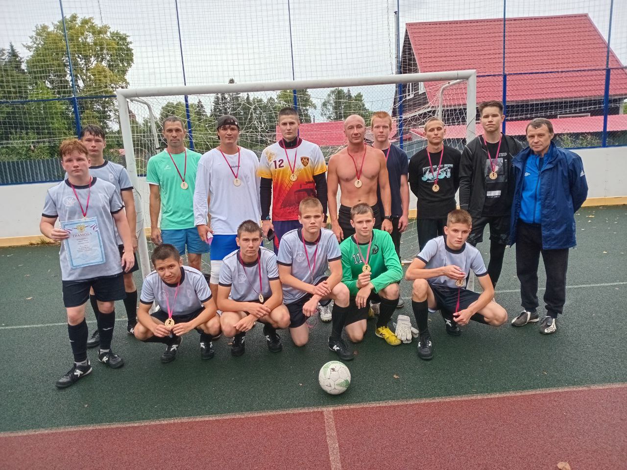 IMG_20250810_215935_998 IMG_20250810_215935_998