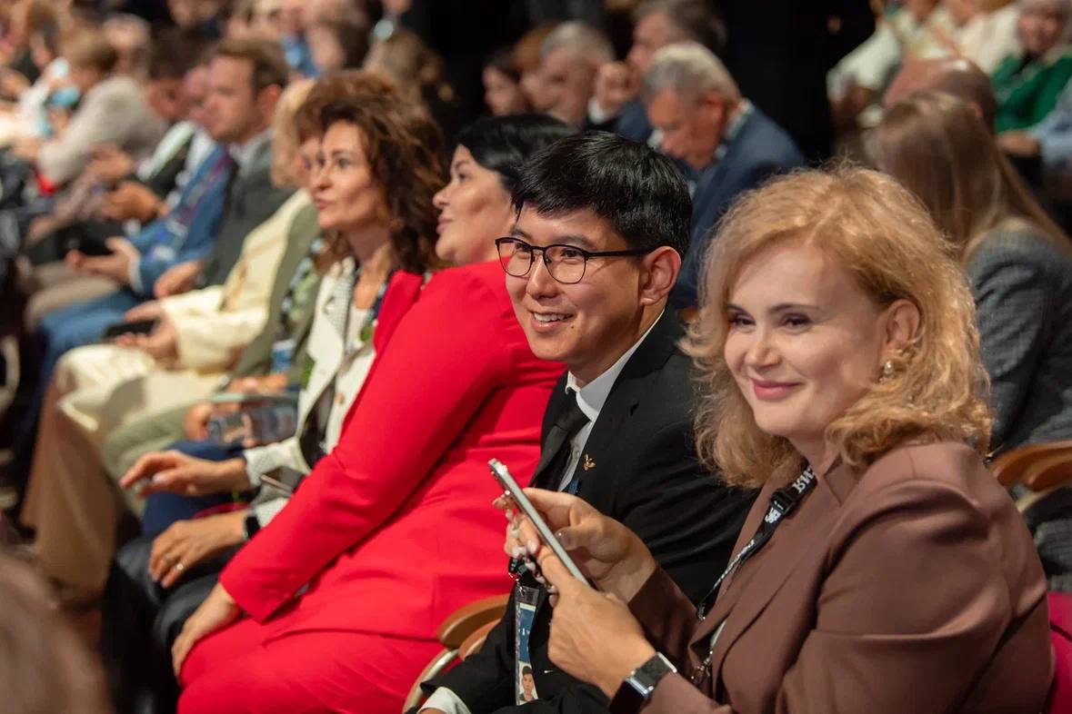 cc410709-03b8-46ea-9b4d-b0b37ee97786