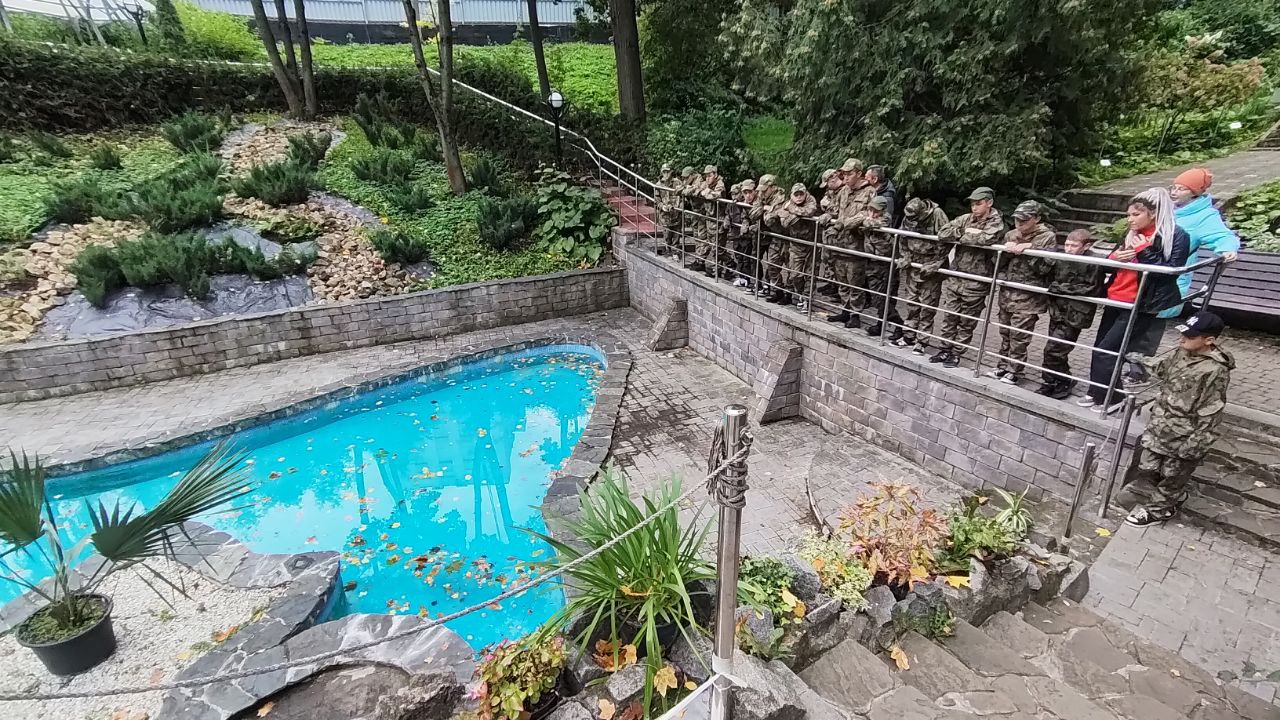 066e4f27-2db6-483d-a0b2-2d50036efd81