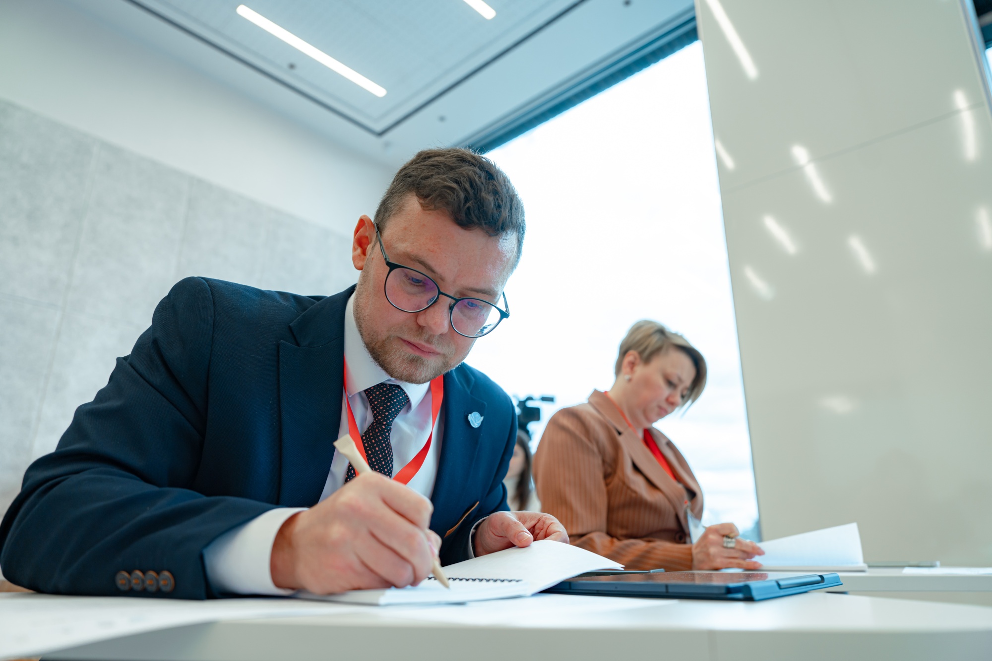 105a200c3d81dff3ca2d_2000x