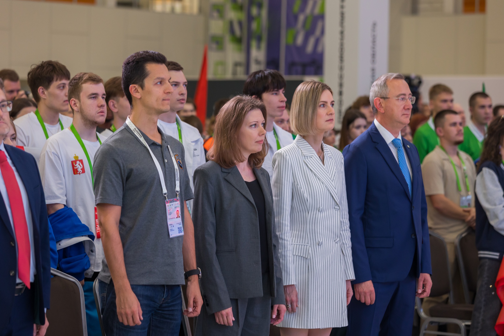 5c769fd0b9f29b99bc01_2000x 5c769fd0b9f29b99bc01_2000x