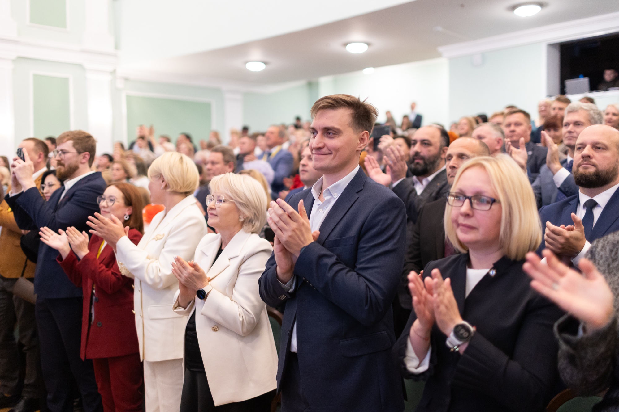 63175d0456665a1965b0_2000x