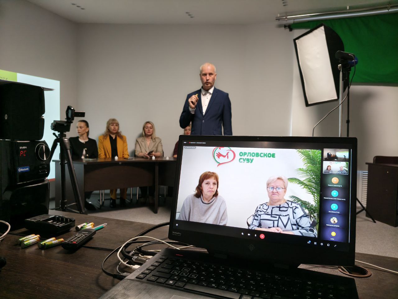 b804d31e-62d1-4c8f-9d93-73ecf759a95f