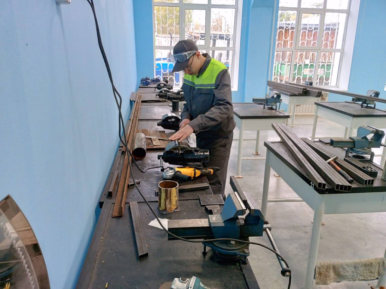 098432ee-7863-4c88-8ac4-e2597a6c5f7f