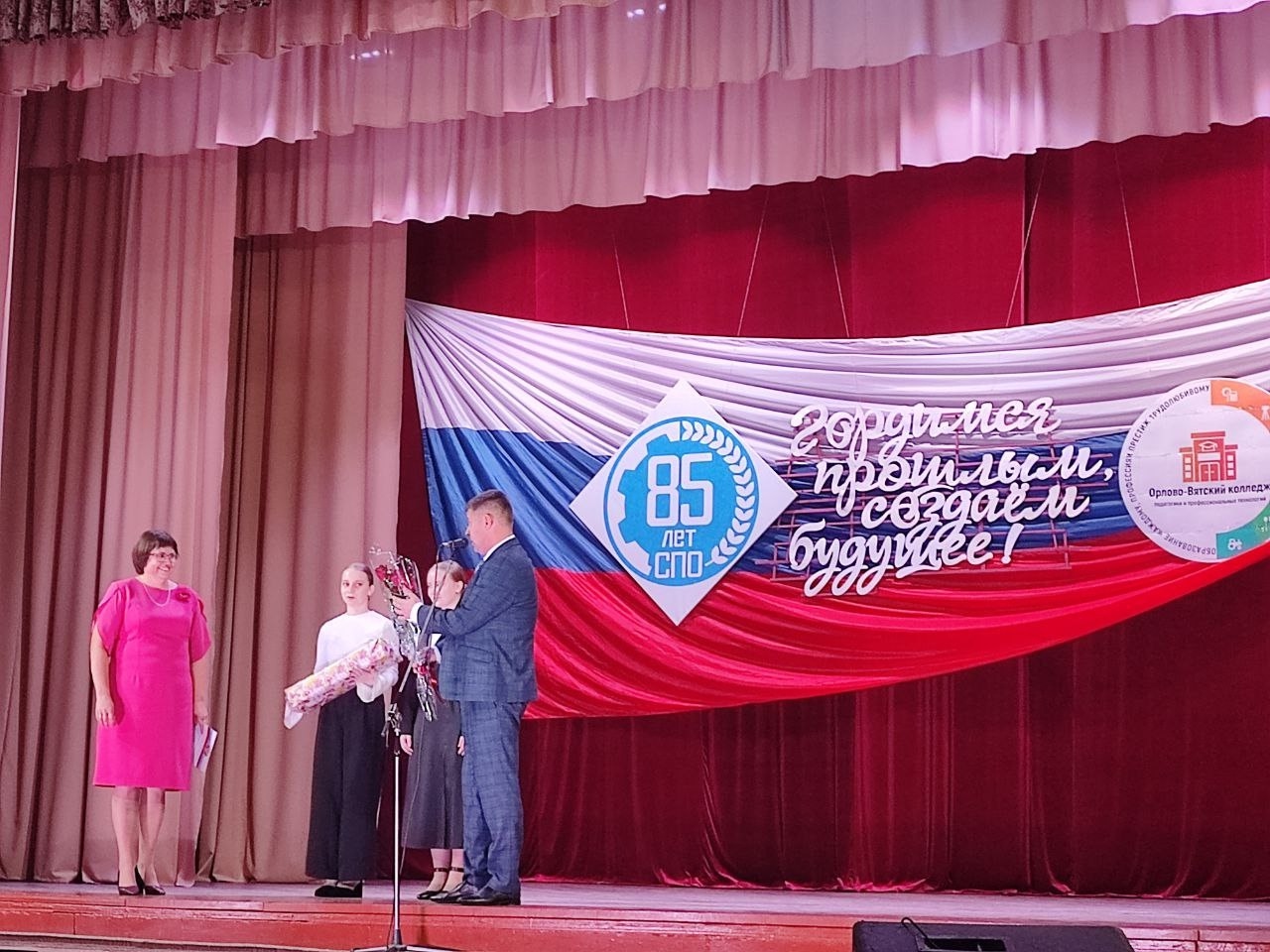 7cZ4hnSNLSG0d54zzySe8UkHpm1ooaKeVmpCGJ9mcdDRtfW6TUliCbFs110Gg2g7LpTE2BrXcBMsLgb6hJ6chtY-