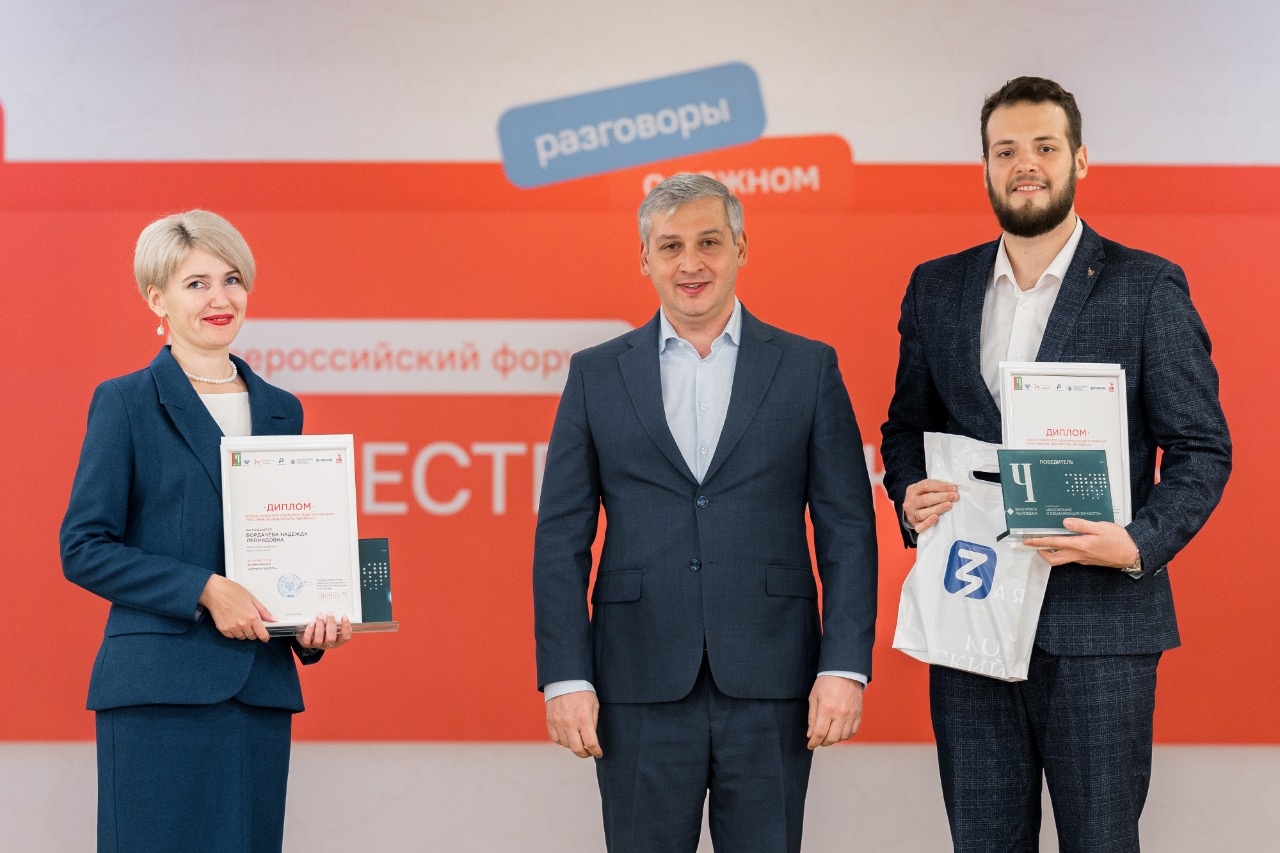 93cd442511ef3a0aa8f5_2000x