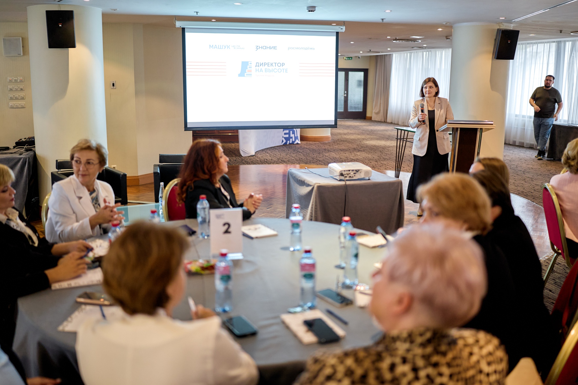 9eb55c91a16153f29edd_2000x