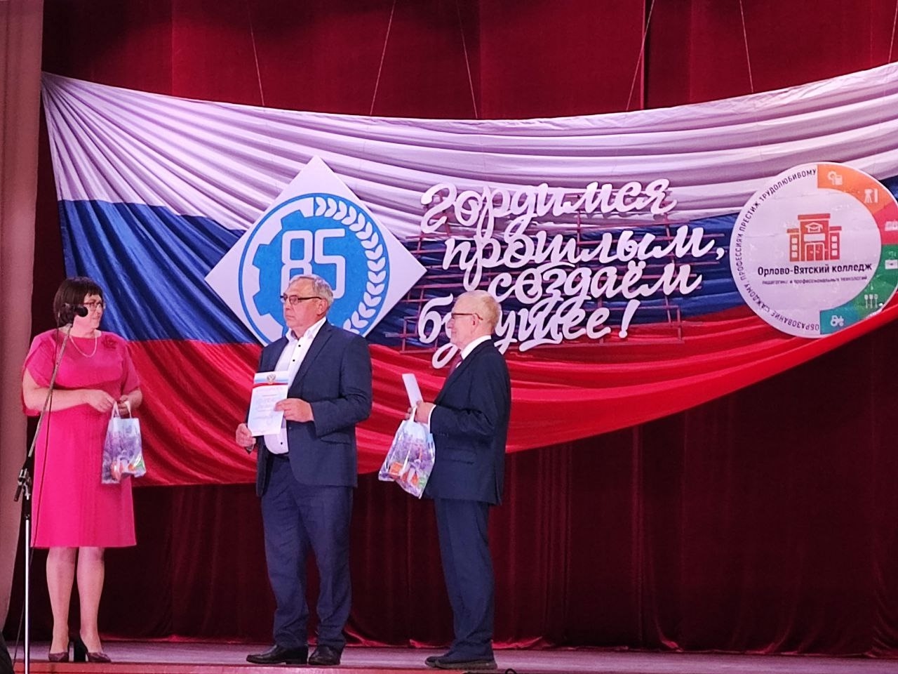 K-wNkUukL-jETUWO2RiZHaJrpZ826EtNtMerLQUqIg0HFwtiruck1ptZ6lUrdYqNnfc36Impz0v4Ihf4plMf7mG8