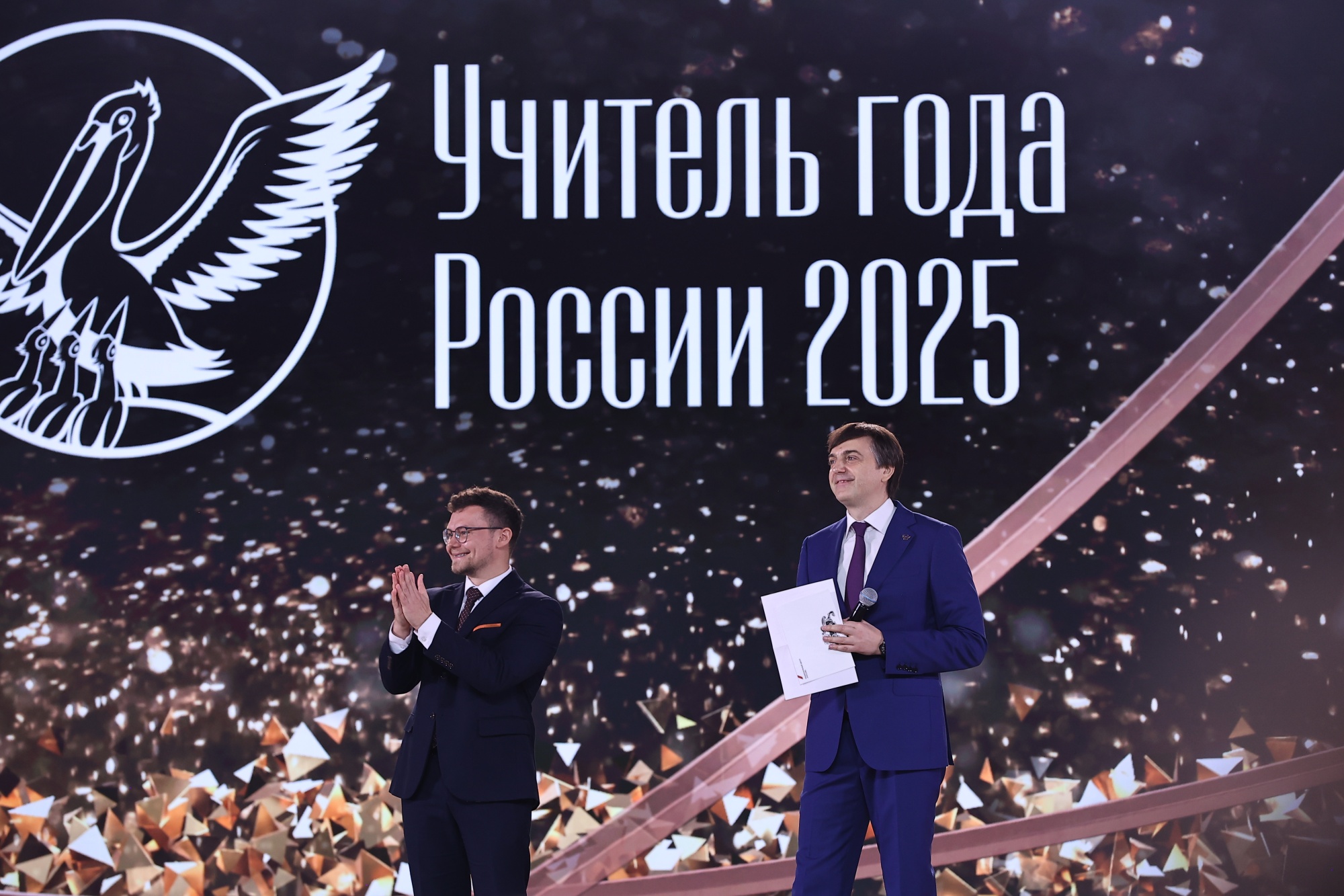 f9ff4f11771adcc433bb_2000x