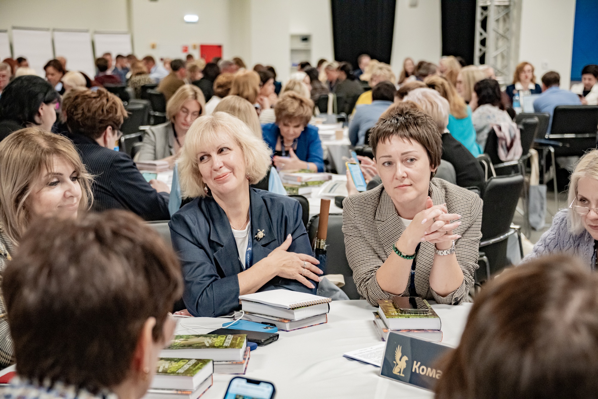 23a8b4239ef2e190e042_2000x