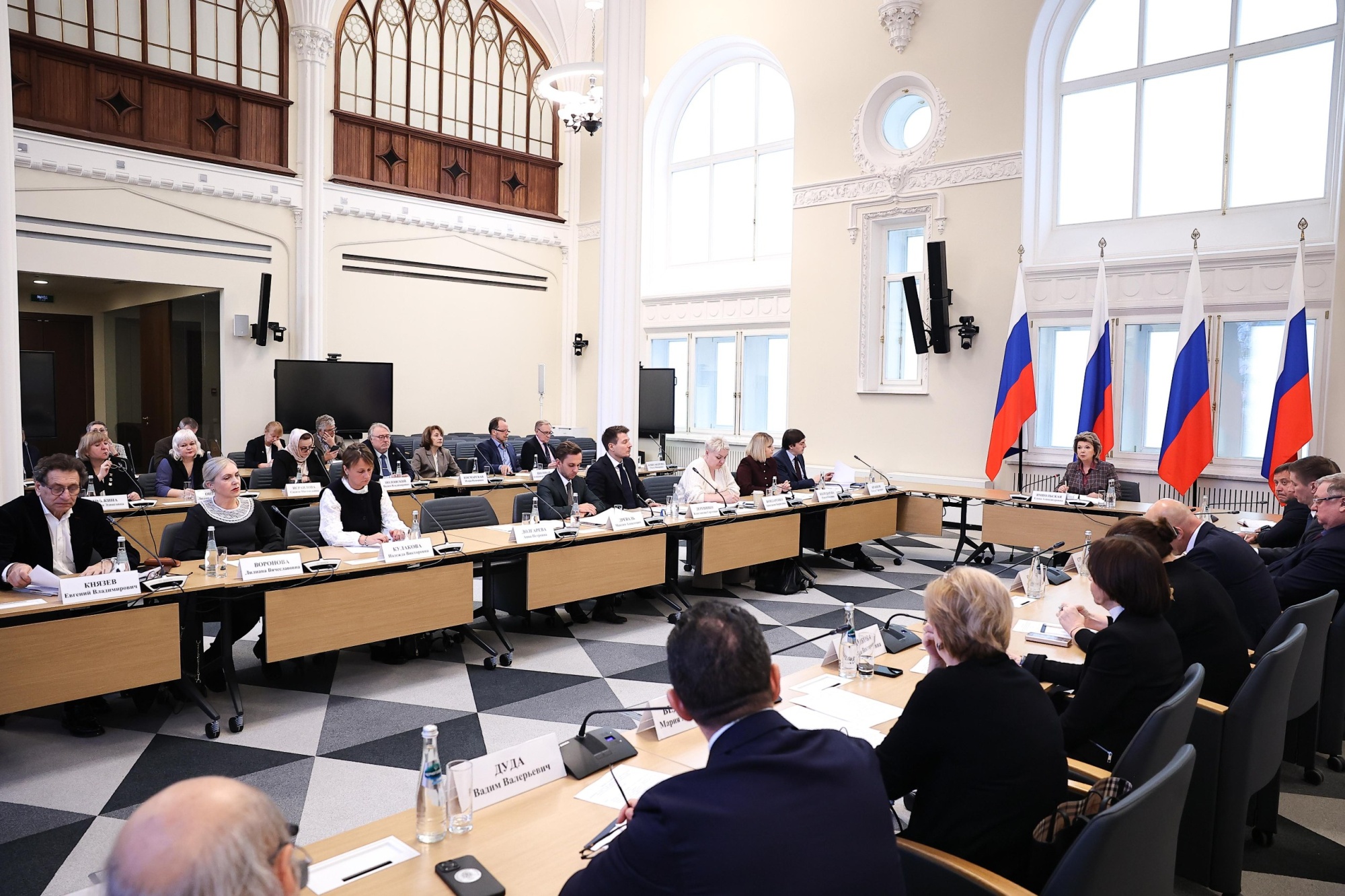 Единые учебники по русскому языку и литературе планируется ввести в школах с 1 сентября 2027 года