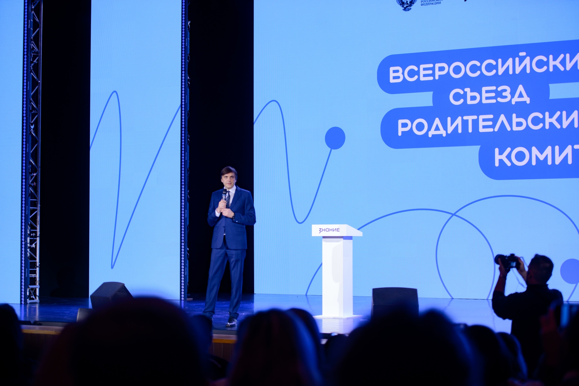 7f8ac41dc53c61dcdcbe_2000x