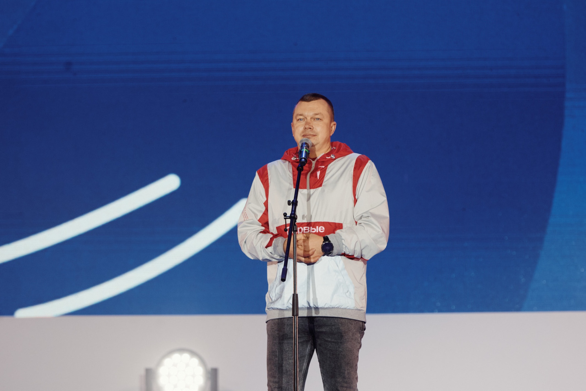 ab46b1924b9c0b633e56_2000x