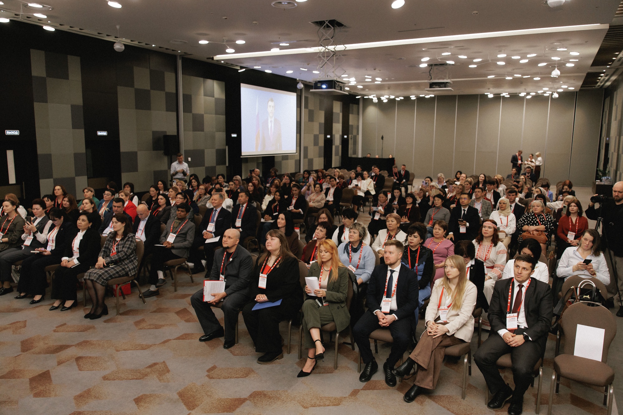 c784e2ba6007f74ff2df_2000x