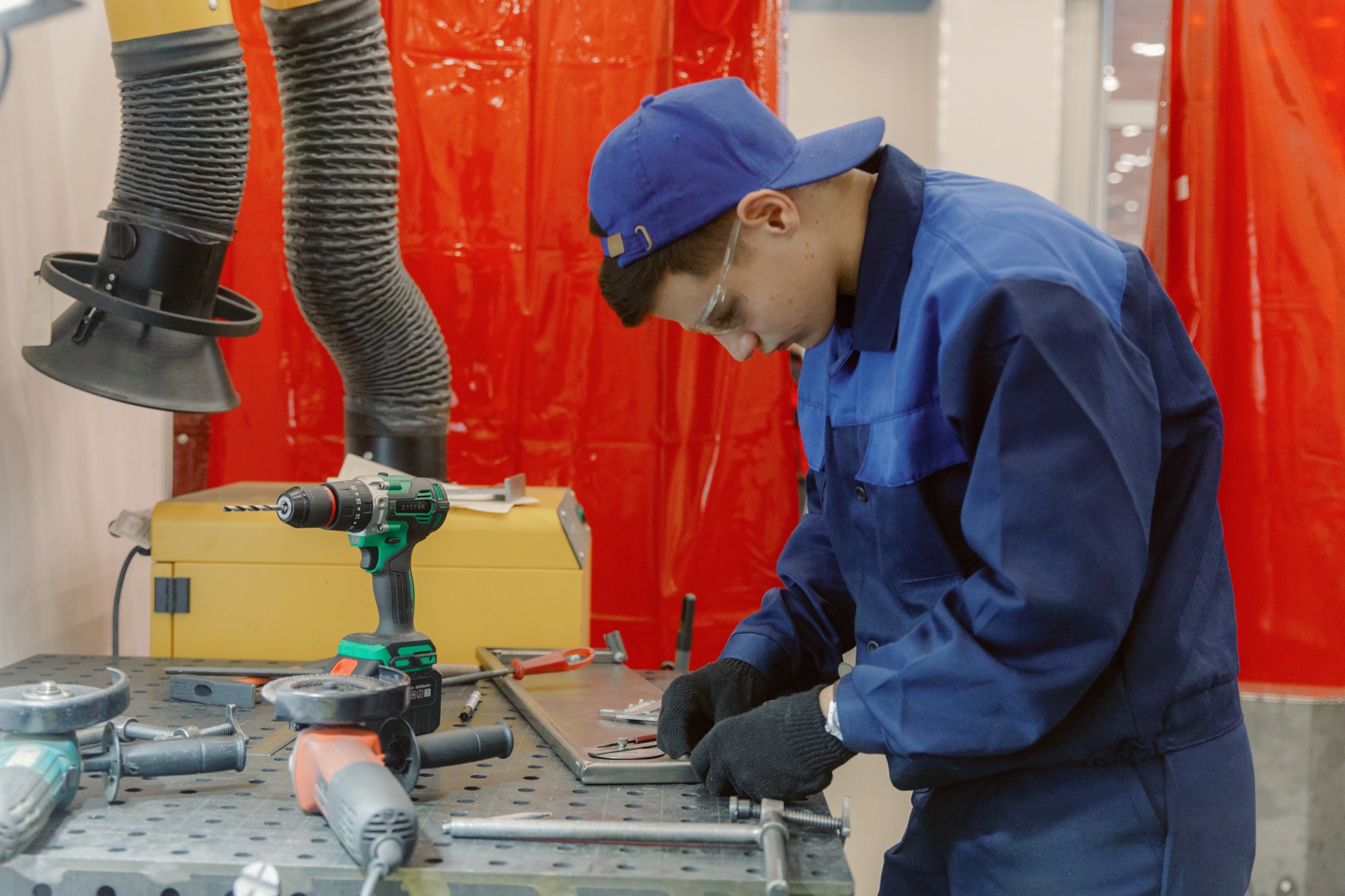 c887618ed0f09912c49f_2000x