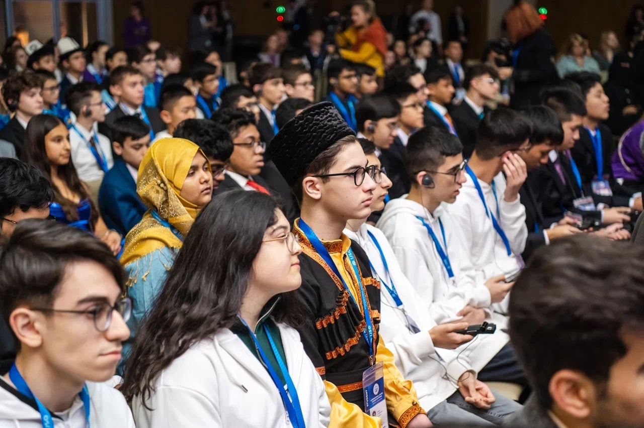 f318adda82d0a4eba9e7_2000x