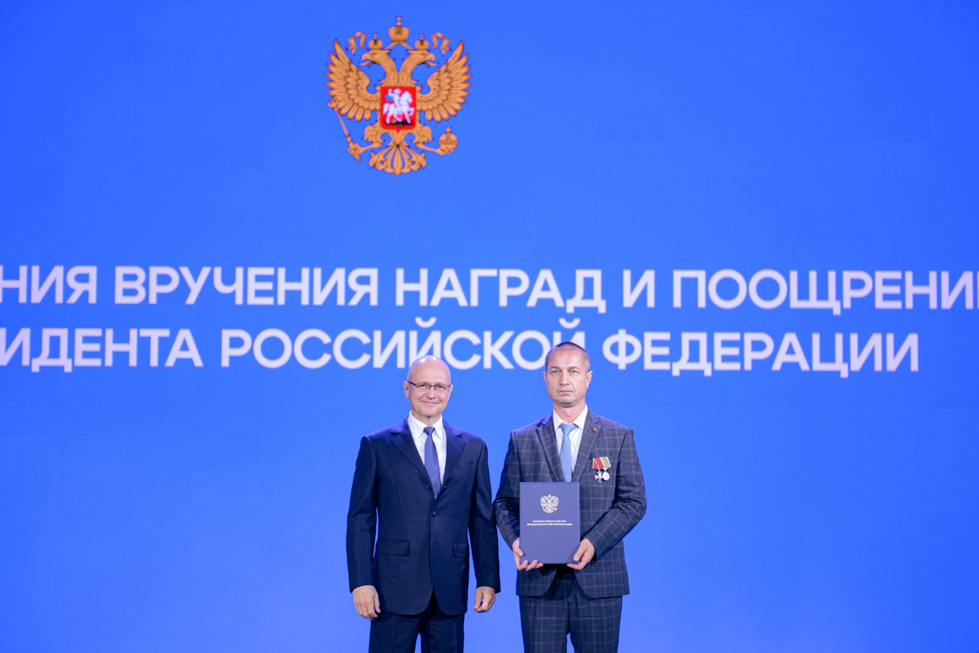 f3414f701d793e7ee25c_2000x