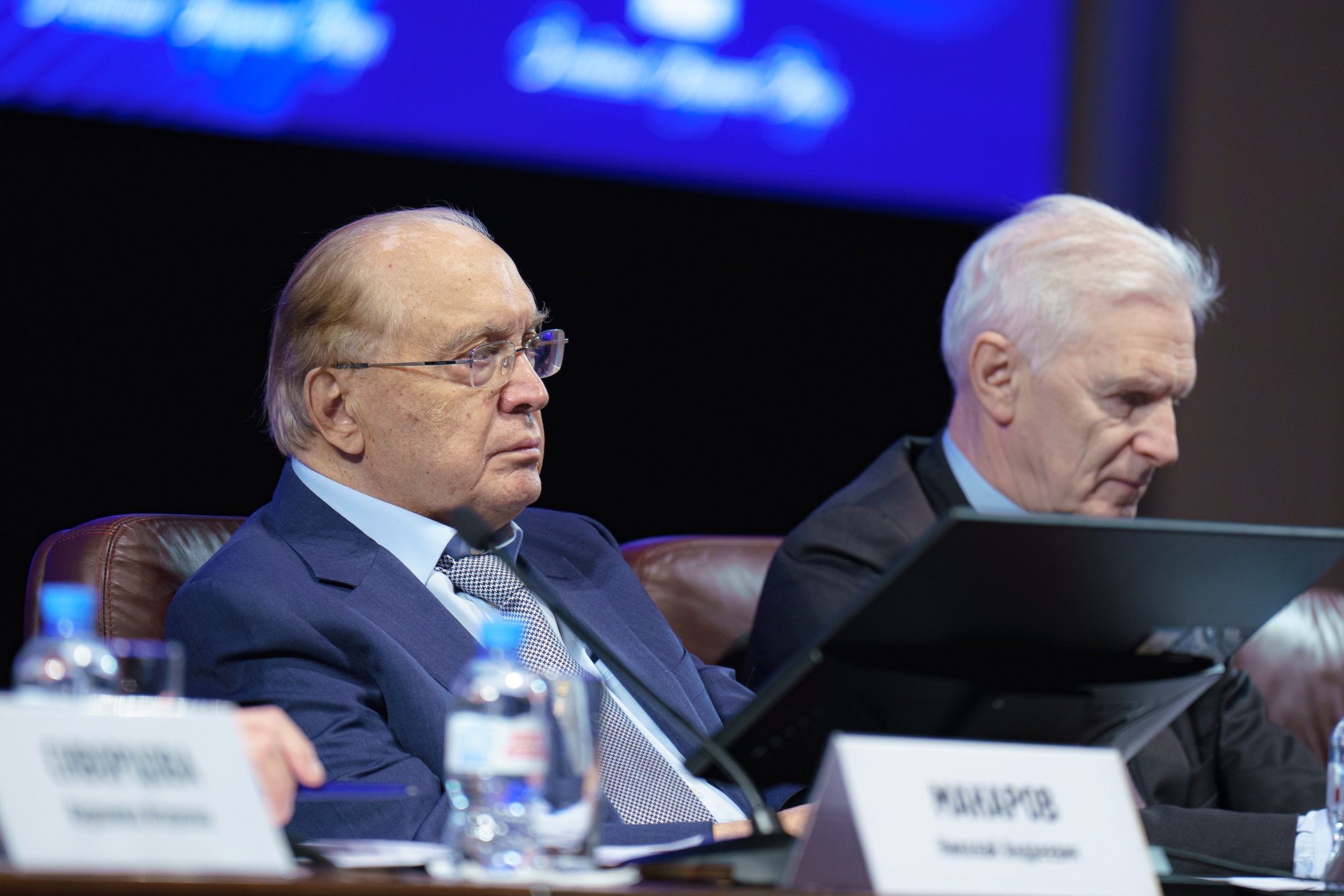 1367c9324167f9d31d8a_2000x