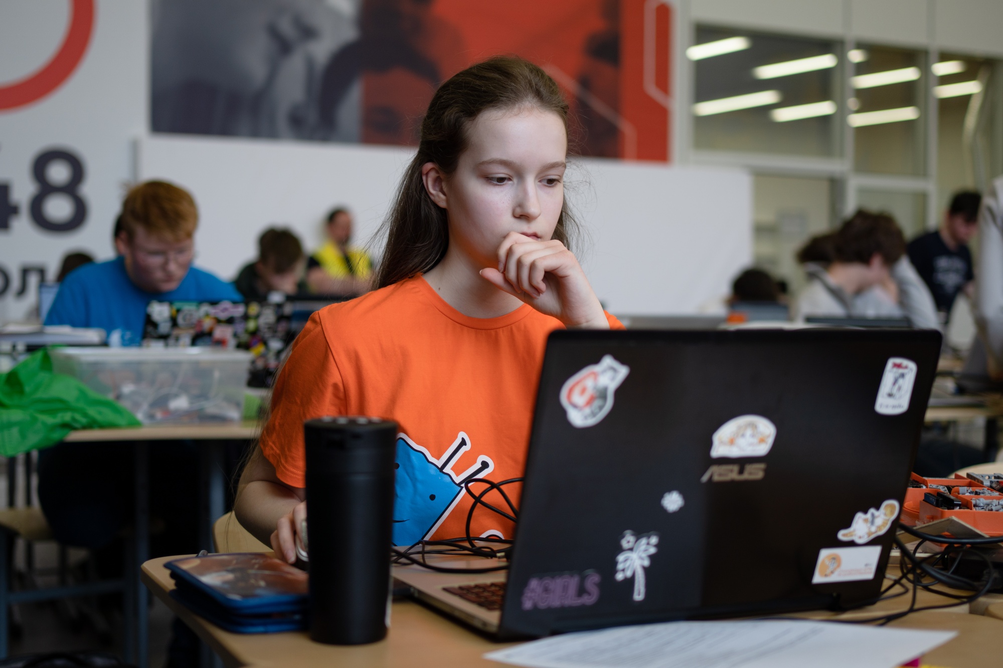 35bed461f67bcf2135be_2000x