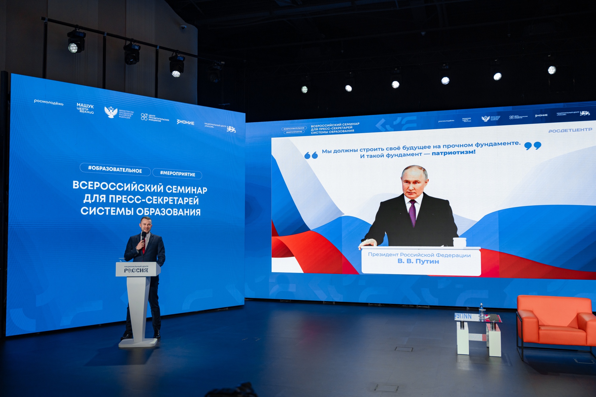 3ae87f1c67320d74dca3_2000x