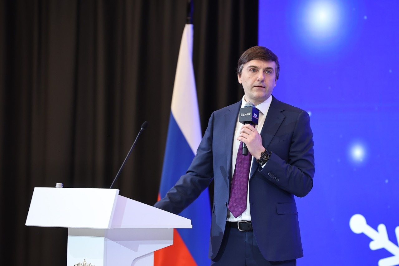 7189aea6b798c0b0a75f_2000x