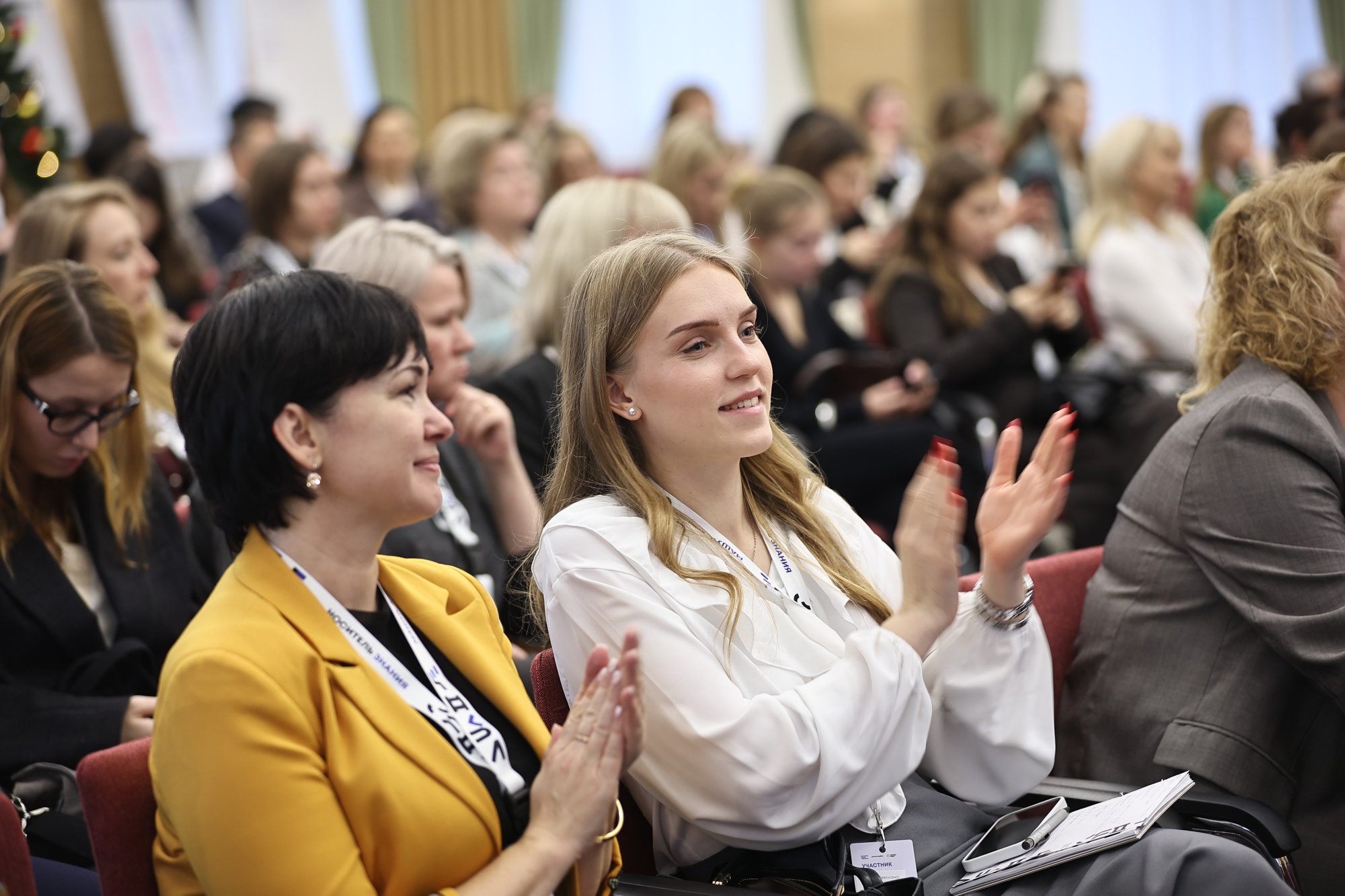 7e6b57efe0b295219c3d_2000x