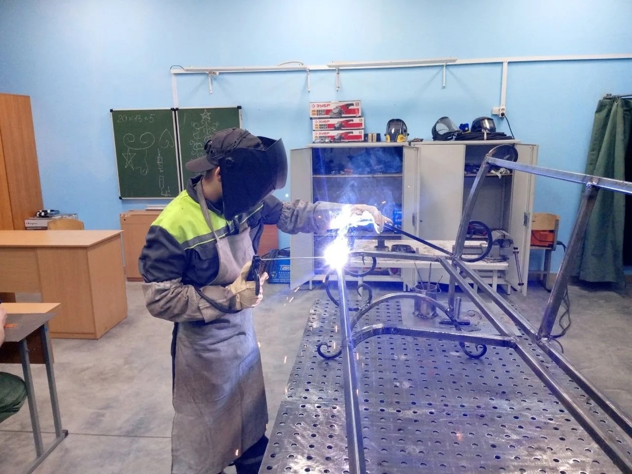 9N32YX3oMYA443S4otQ_KQYKE7pHvugvZROTEKqxZMaChtyNM24tu8Zf1rcUuJ3H7JHxVBWx8O9T9-gHy4jkOwSj