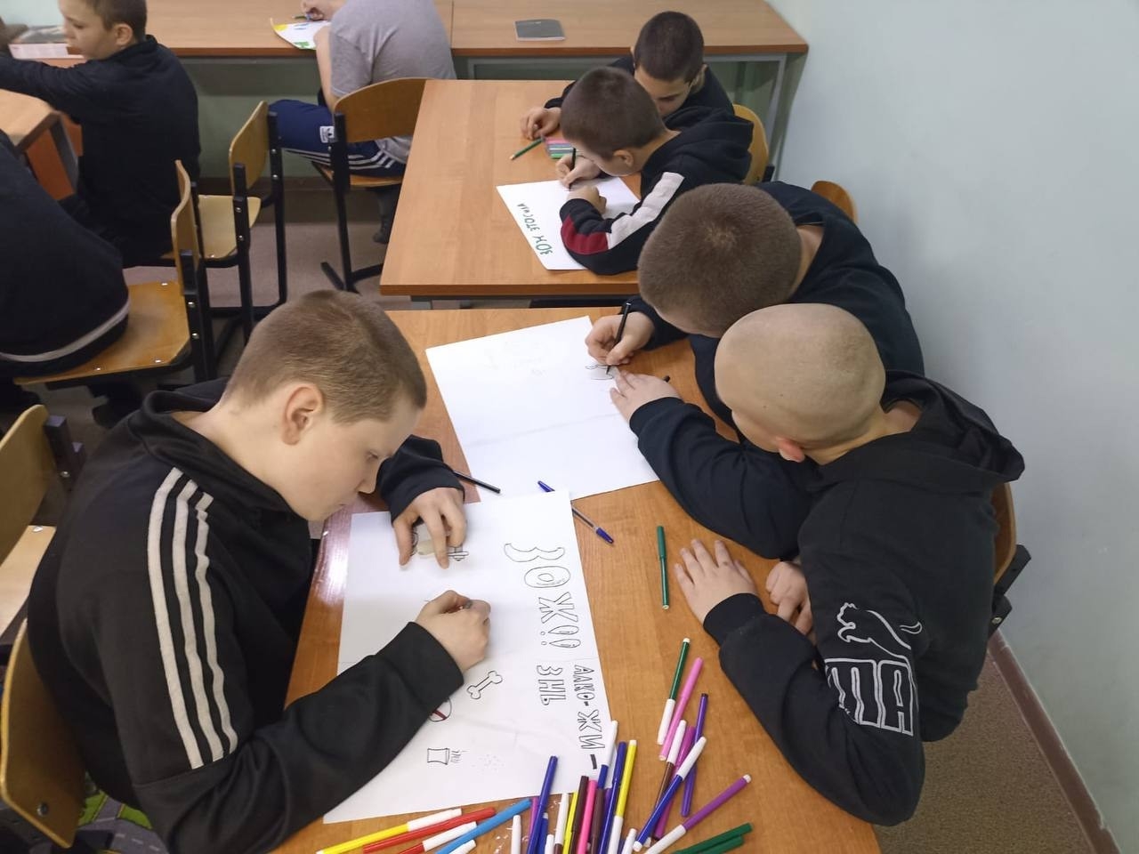 PxQxI-6wEc4F0VOdJJqWwZMxh6QFmvGOzrK-8YsSzrnShVO5kpMgsUNbyJ3zVzMYo9pnPGPLGi6Vowt2JpLqYLXE