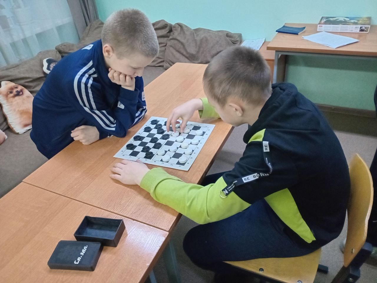 В Орловском СУВУ проходит турнир по шашкам и шахматам 