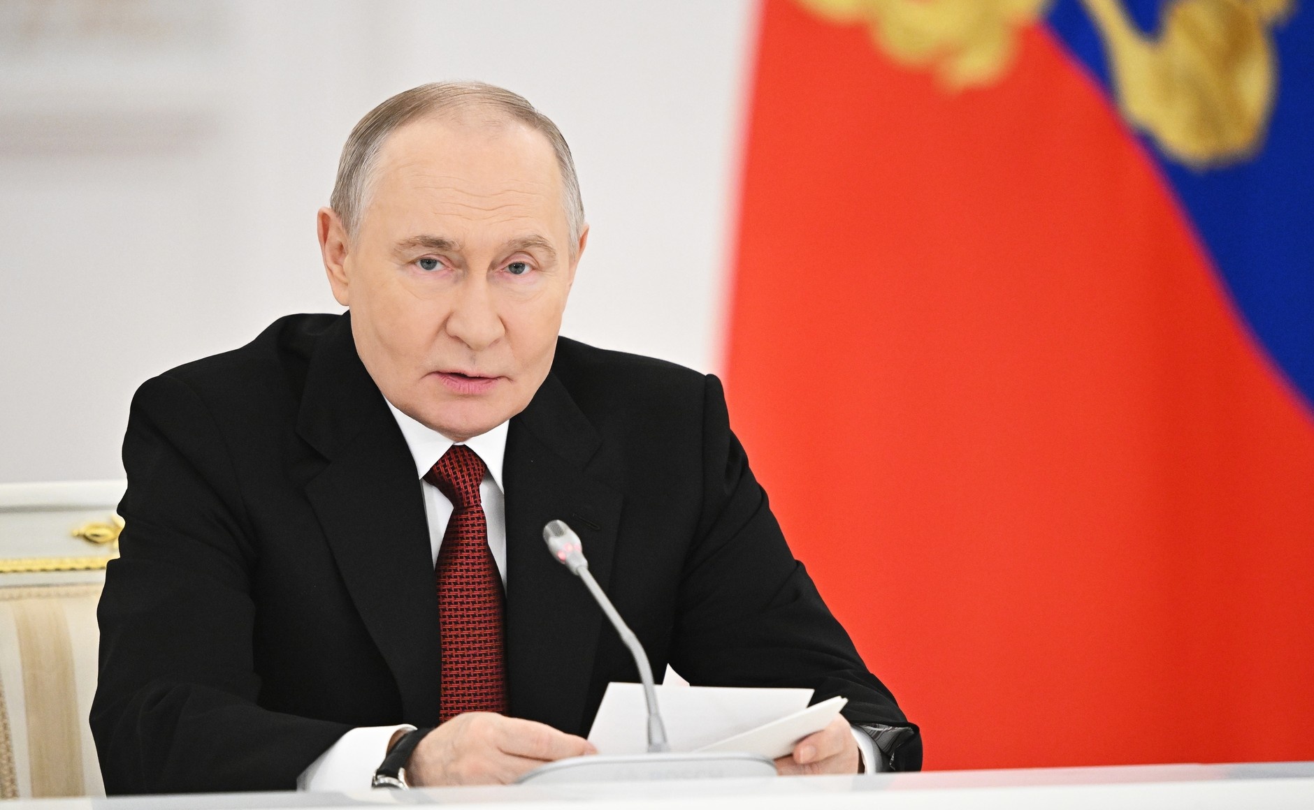 b728bf0edccae0923391_2000x