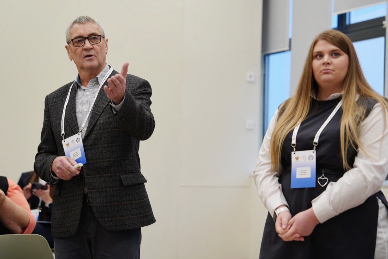 c1ff32272de66baf3072_2000x