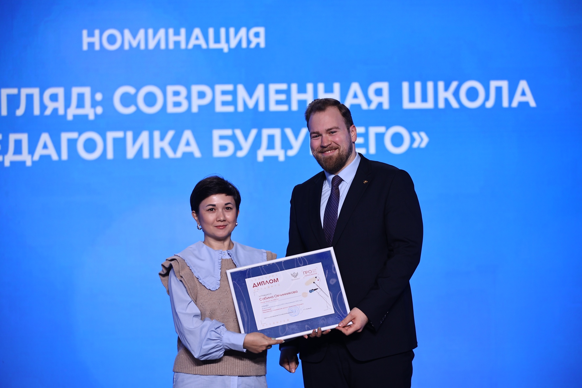 d97b20a86a6c9a4a6391_2000x